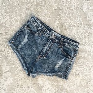 High rise mini denim jean shorts